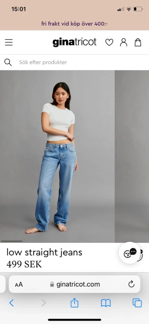 Low straight jeans - Jag säljer ett par lågmidjade jeans från Gina tricot i storlek 36. På mig är dom lite små de är därför jag säljer dom men lappen sitter kvar ( aldrig använda, endast testad) slutsåld på hemsidan. Skriv privat för mer bilder💗