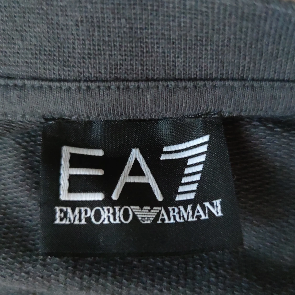 EA7 armani tröja  - 91