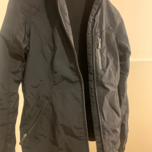 Jack - Använder ej. Strlk 36. 