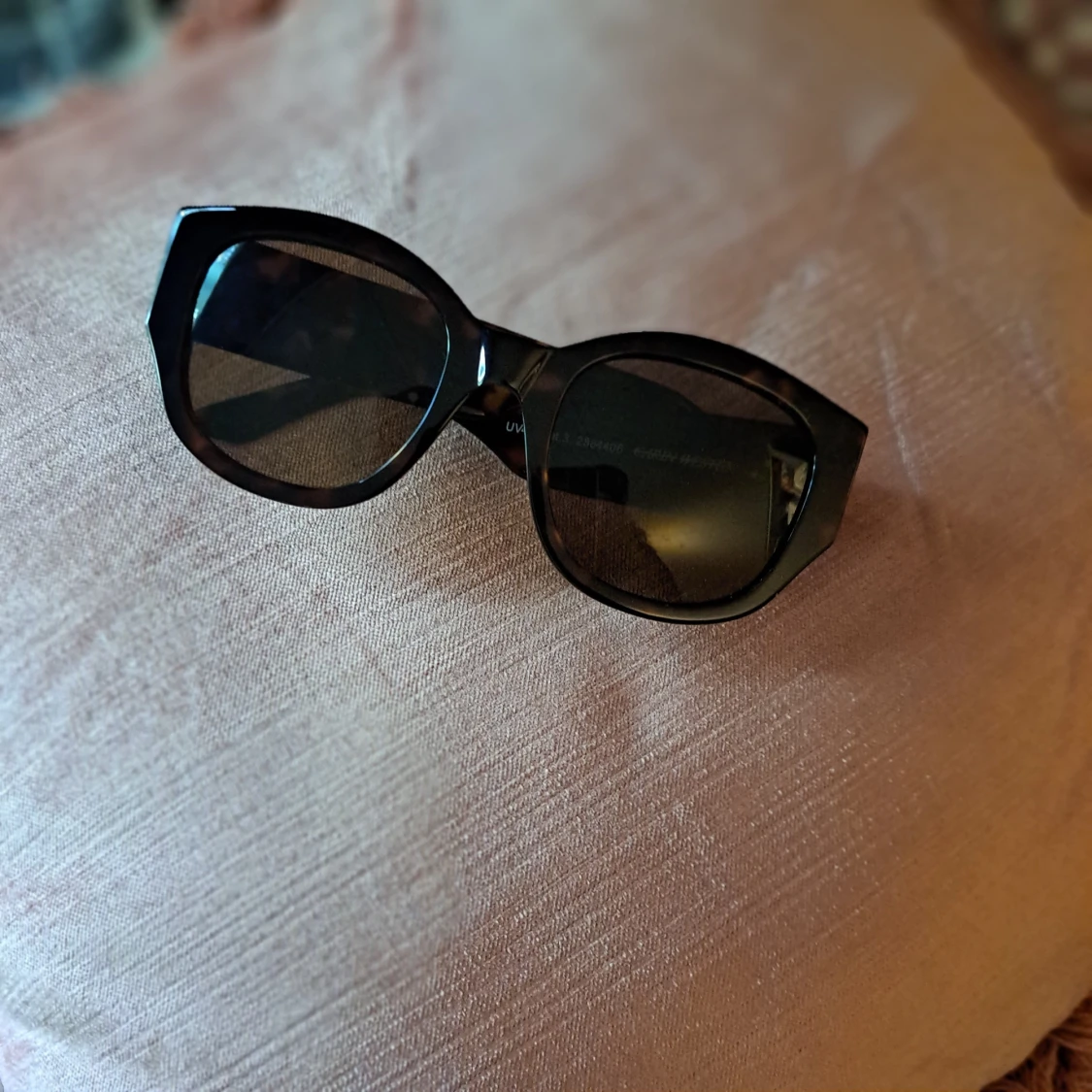 Solglasögon CW By CARIN WESTER - 91