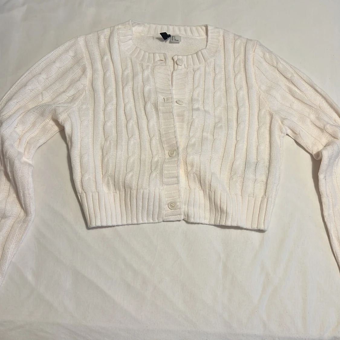 Hm stickat kofta storlek S