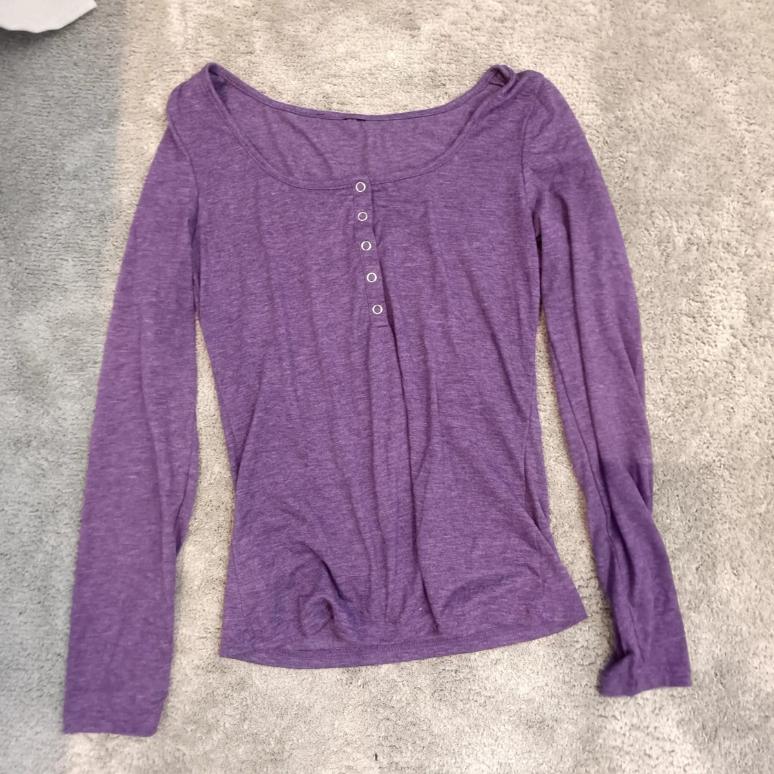 Lila, långärmad tröja  - 90
