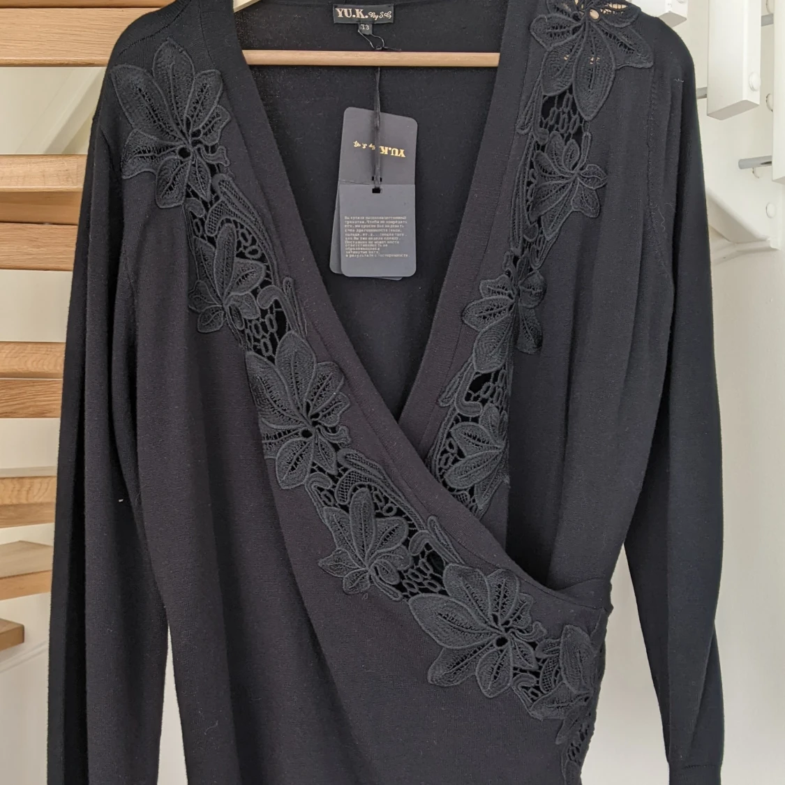 Cache-coeur tröja Storlek 3