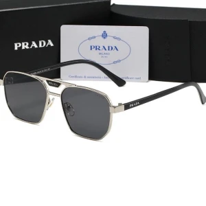 Prada solglasögon  - Prada solglasögon 