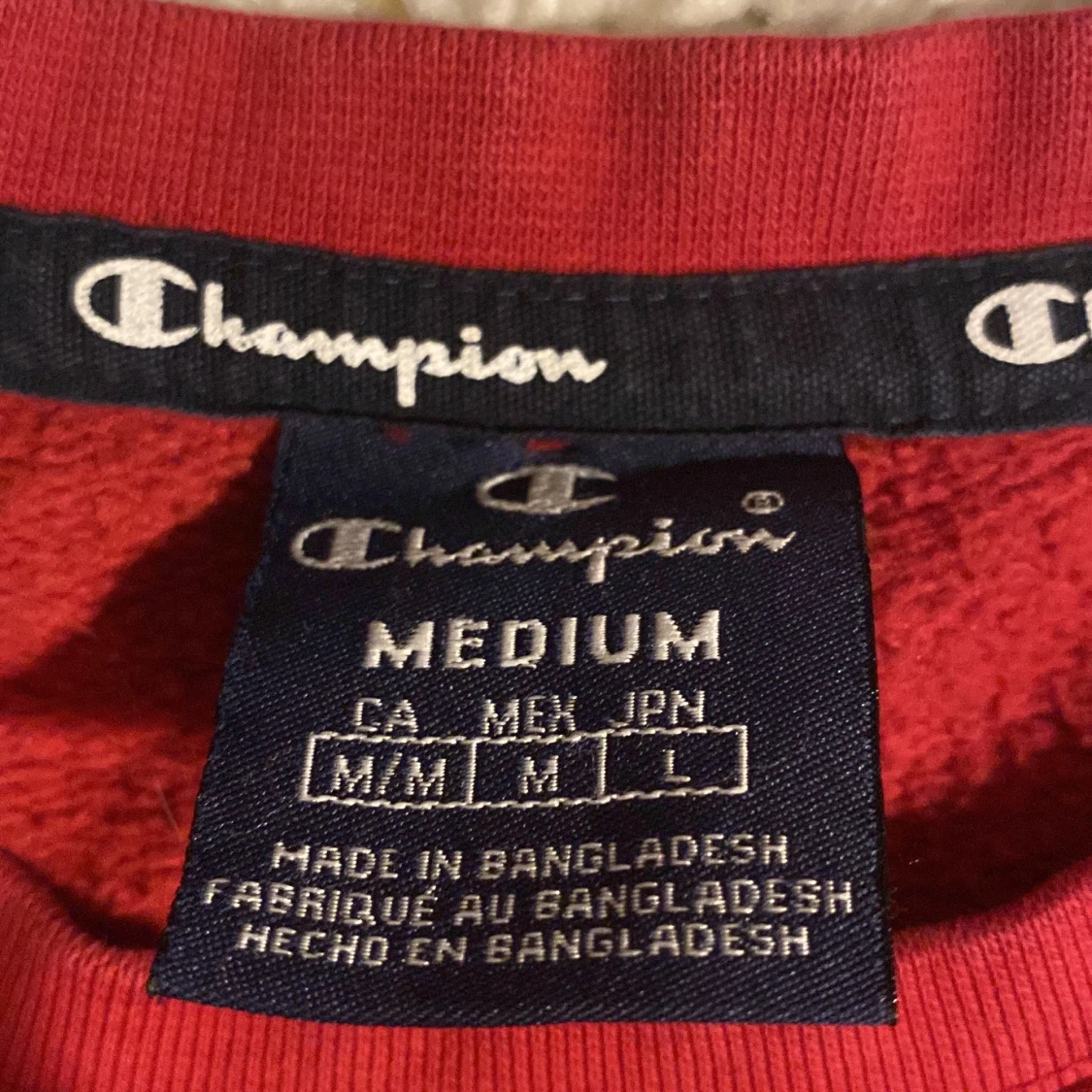 Red Champion sweatshirt (M) - 91