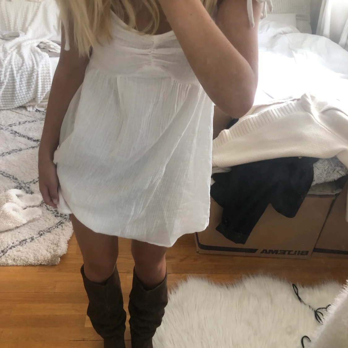 Vit kort klänning - 90