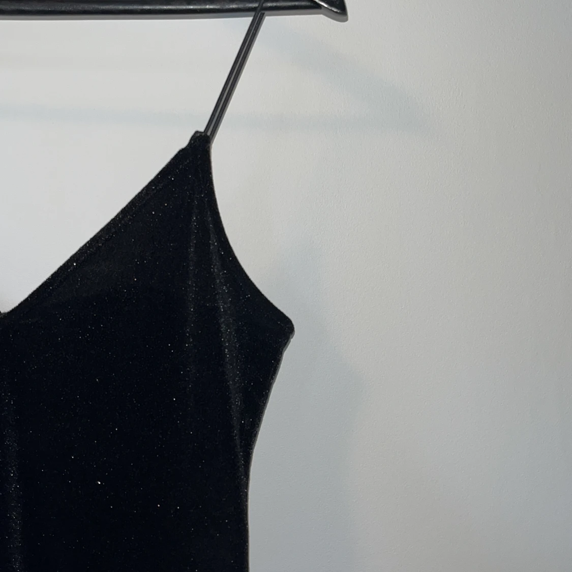 Klänning glittrig svart  - 90
