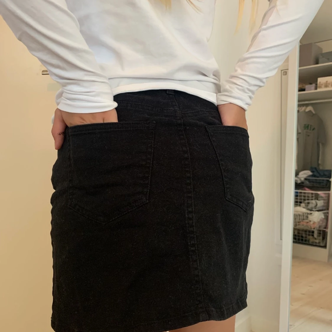 Lindex kjol storlek 158-164 - 90