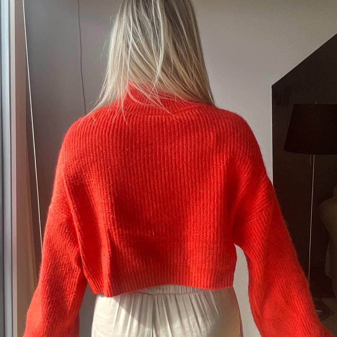 röd stickad tröja  - 91