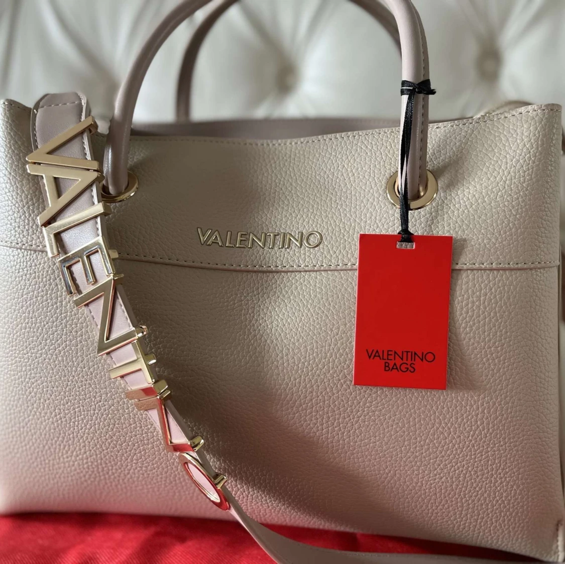 Valentino väska  - 90