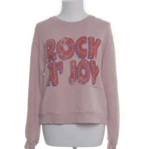 Snygg tröja m tryck - Snygg tröja med tryck