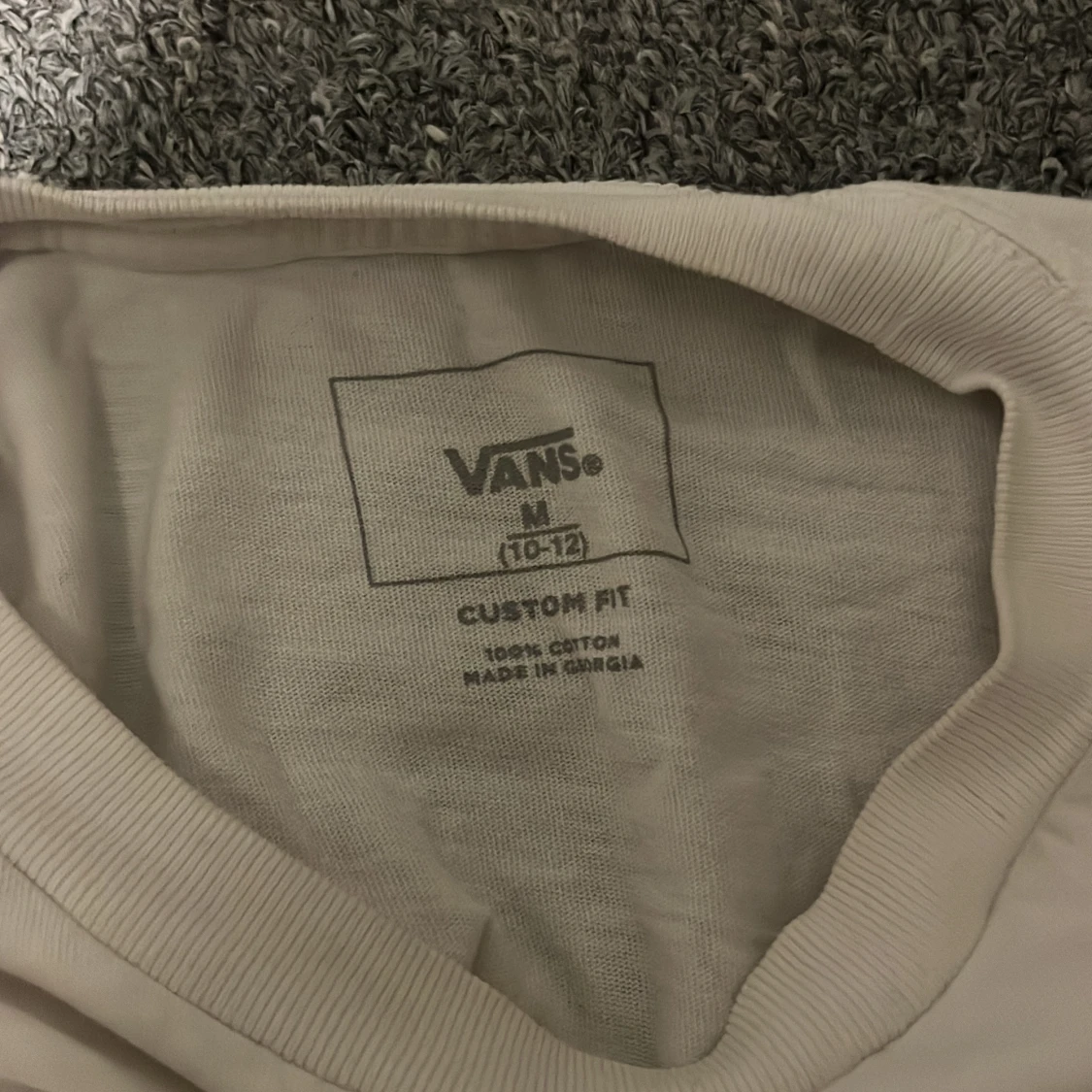 Vit t-shirt från Vans 10-12  - 2