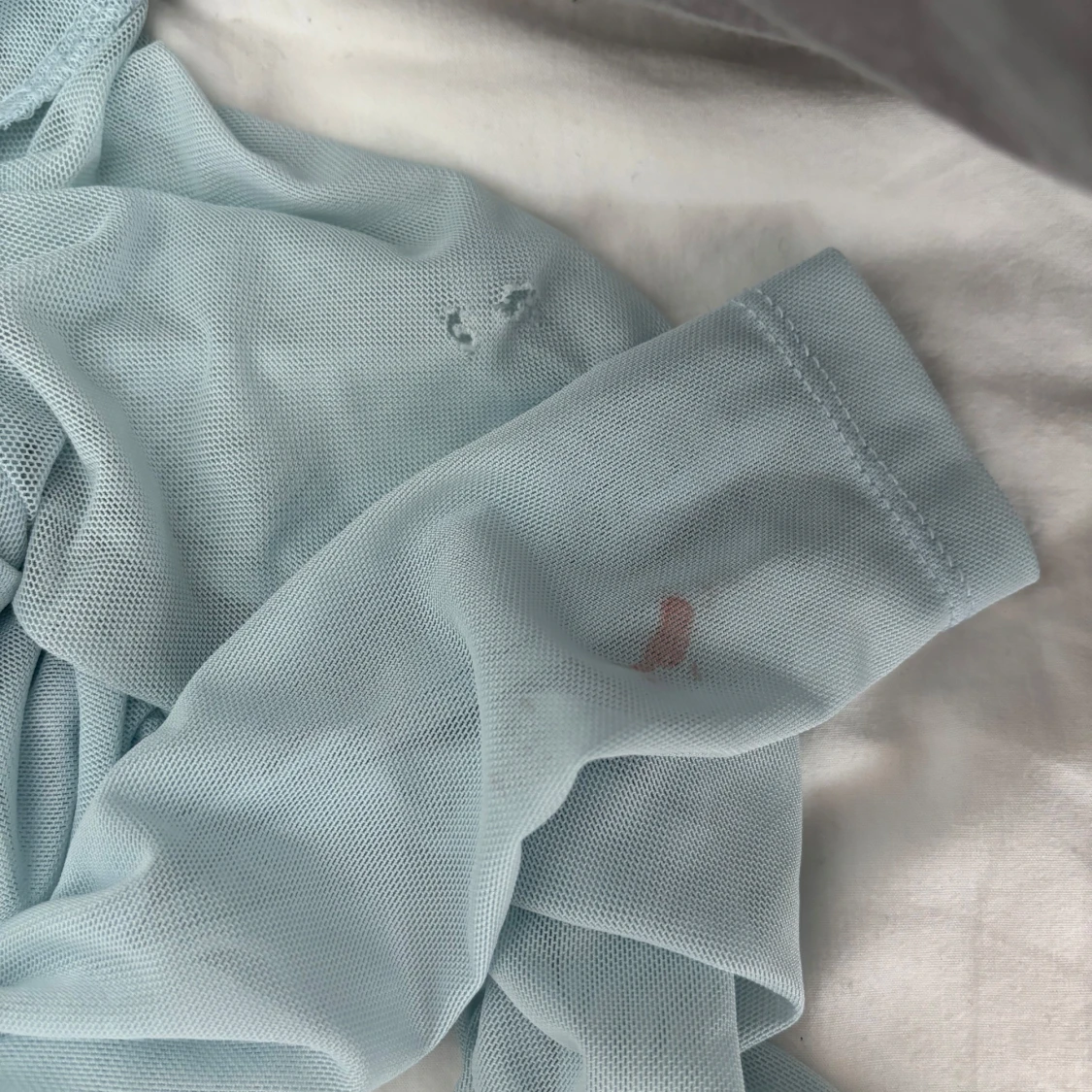 Ljusblå offshoulder kortklänning - 1