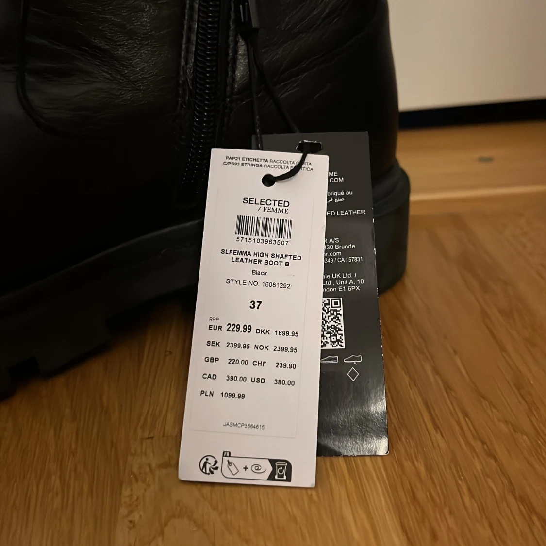 Svarta höga läderstövlar Selected - 1