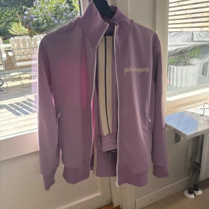 Palm angels sett  - Inga skador, äktahetsbevis finns, går köpa separat men priset blir annorlunda