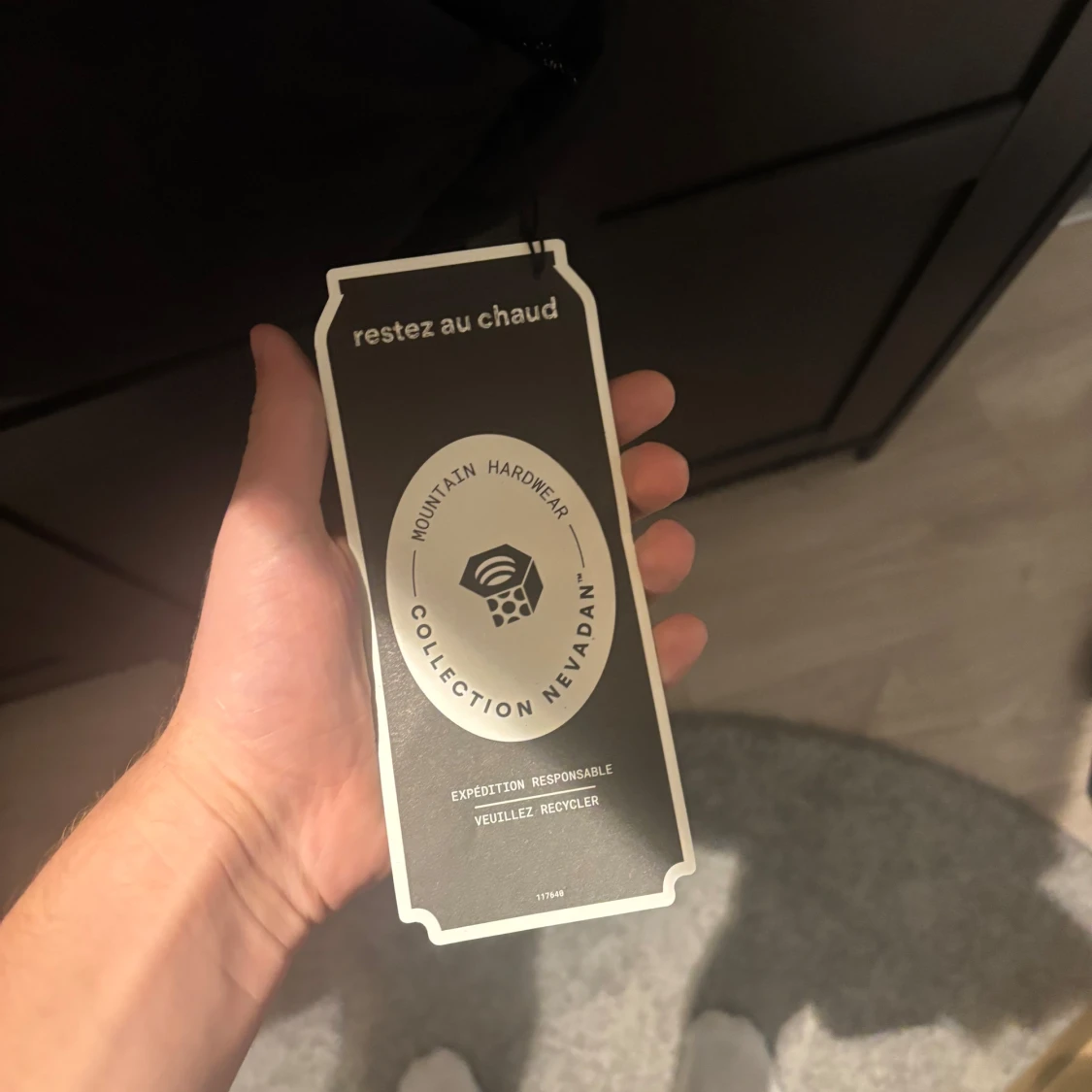 Mountain hardwear vest - 4