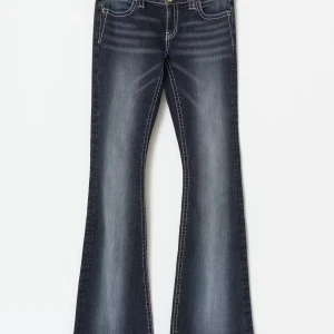 SÖKER - Jag söker gina sparkle flare jeans i storlek xs, vill helst att de ska vara 77cm innerbenslängd då jag e 165 lång. Betalar helst under 350/300 eftersom de är 400kr nypris. 