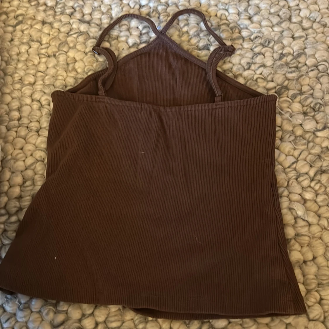 Brun ribbad linnetopp från BikBok - 1