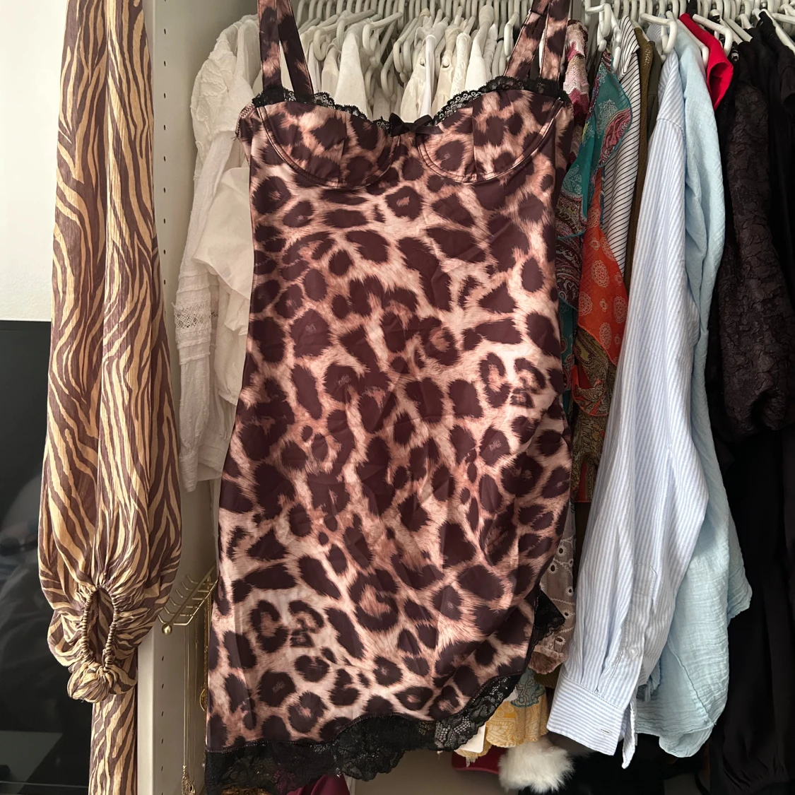 Leopard klänning