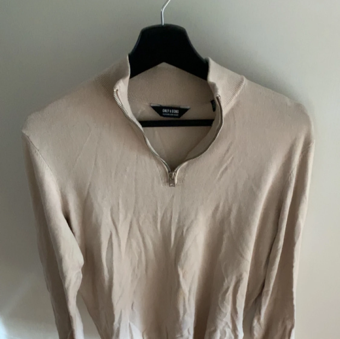 Beige half zip tröja från Only & Sons