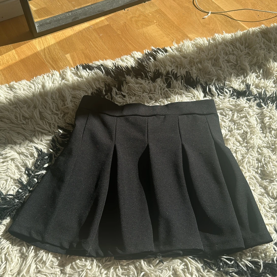 Svart kortkjol från 157 - 1
