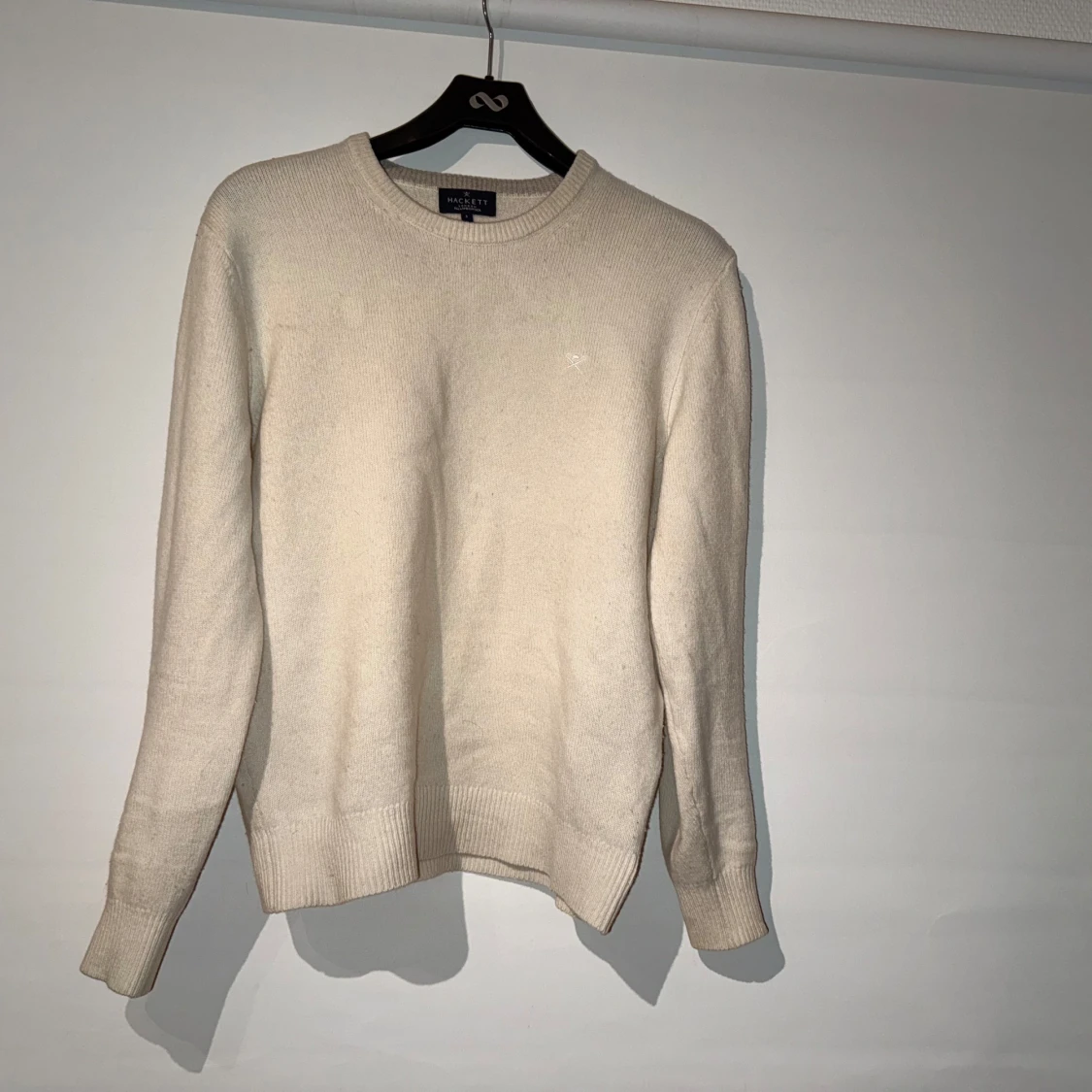 Beige ulltröja från Hackett