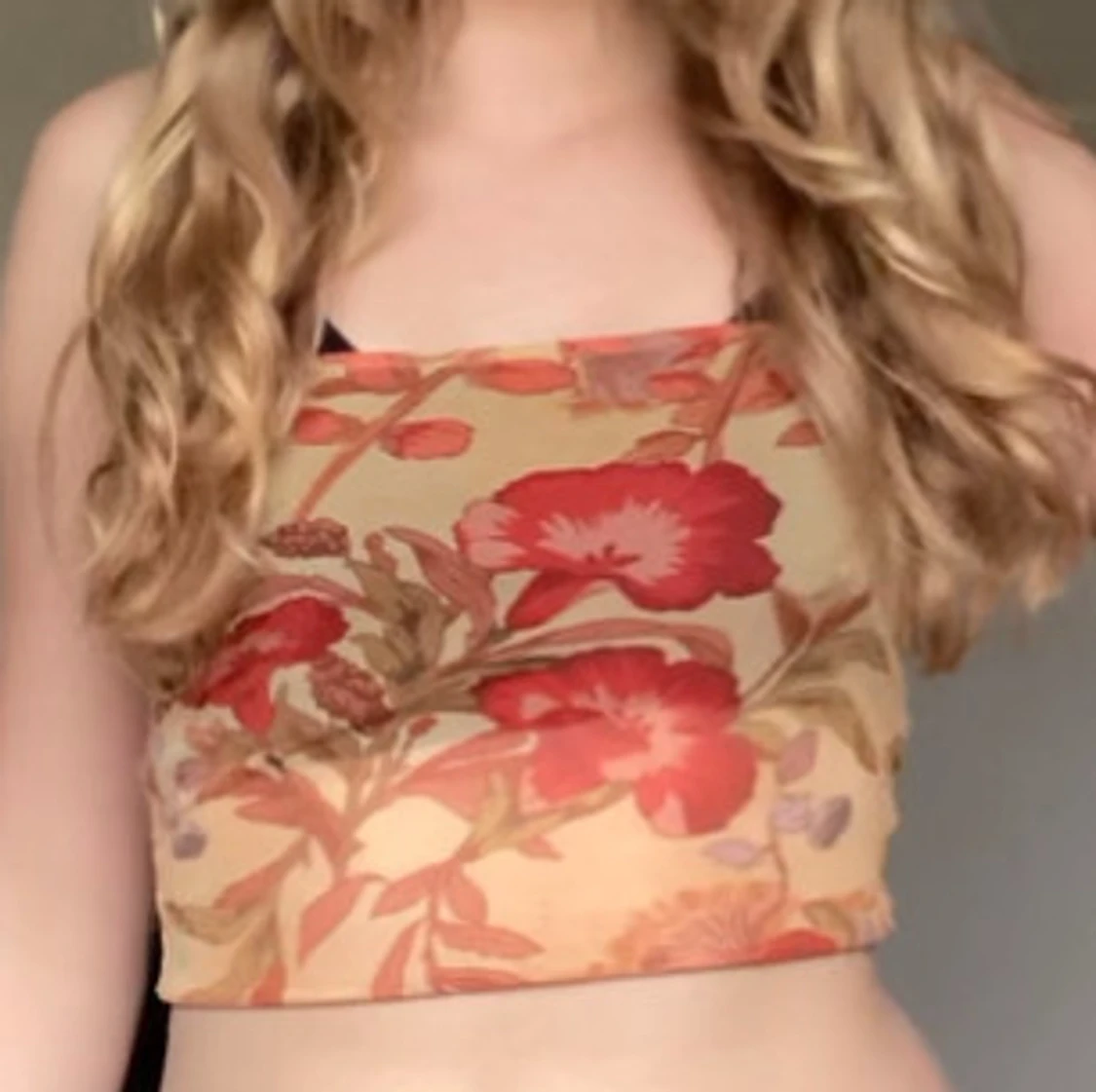 Blommig croppad topp - 2