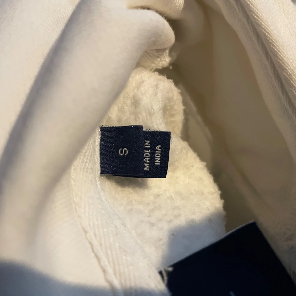 Vit hoodie från GANT - 3