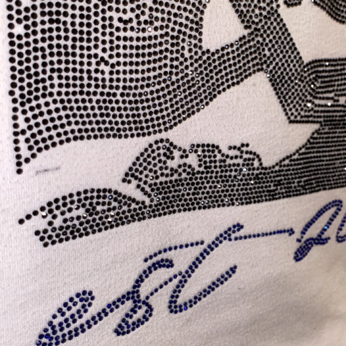 Vit hoodie från Masteme - 2