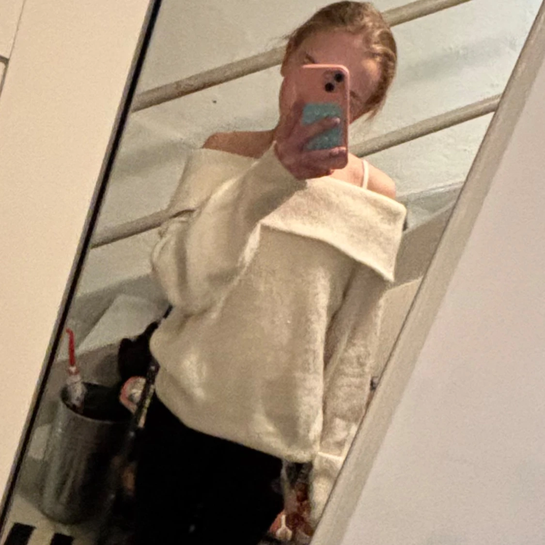 Vit offshoulder tröja - 1