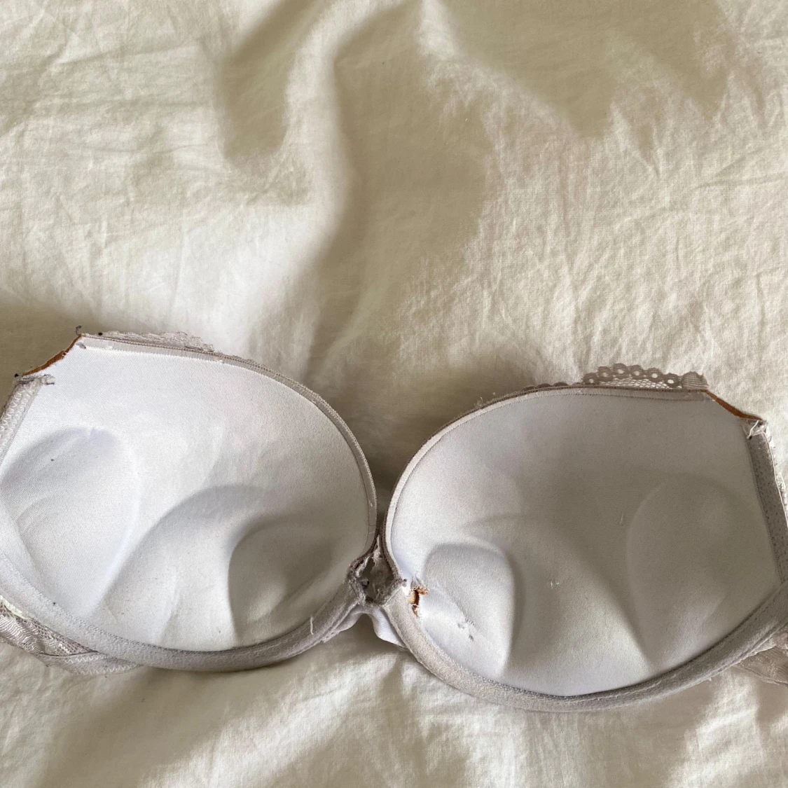 Ljusgrå spets-bh - 1