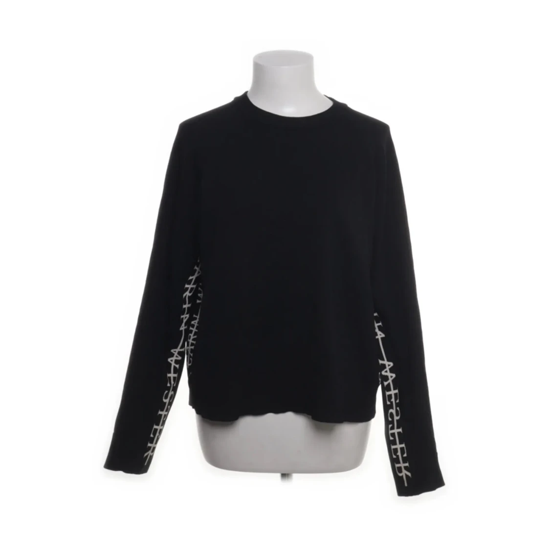 Svart långärmad tröja från Carin Wester