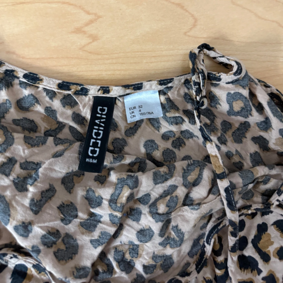 Leopardmönstrad linnetopp  - 1