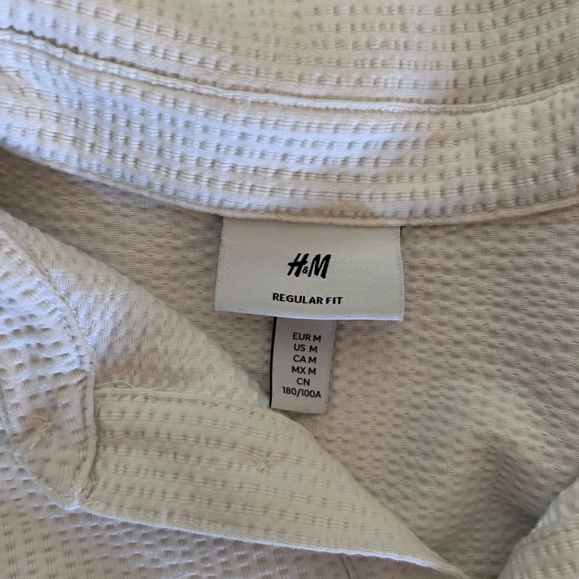 Vit pikétröja från H&M i bomull - 2