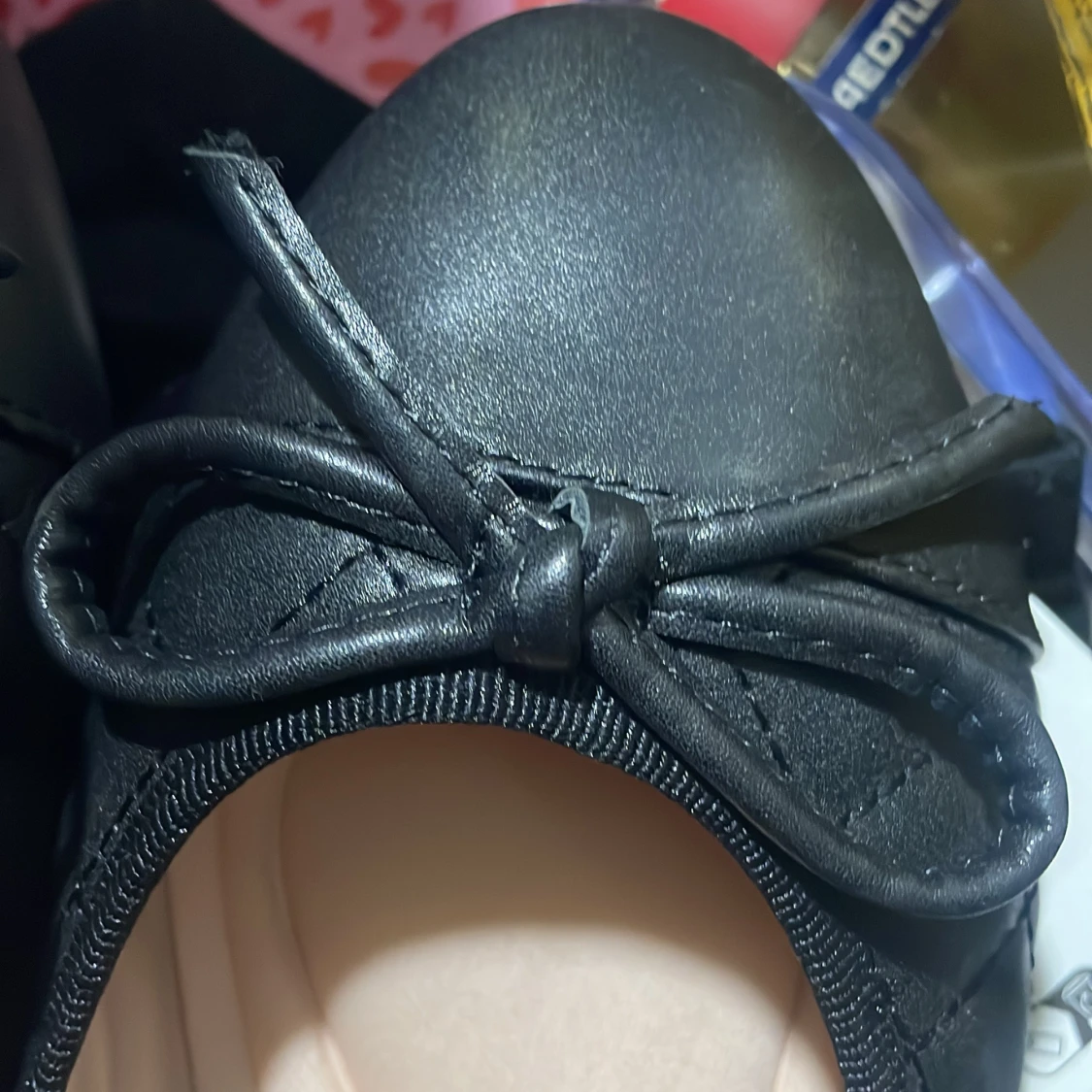 Svarta ballerinaskor med rosett - 2