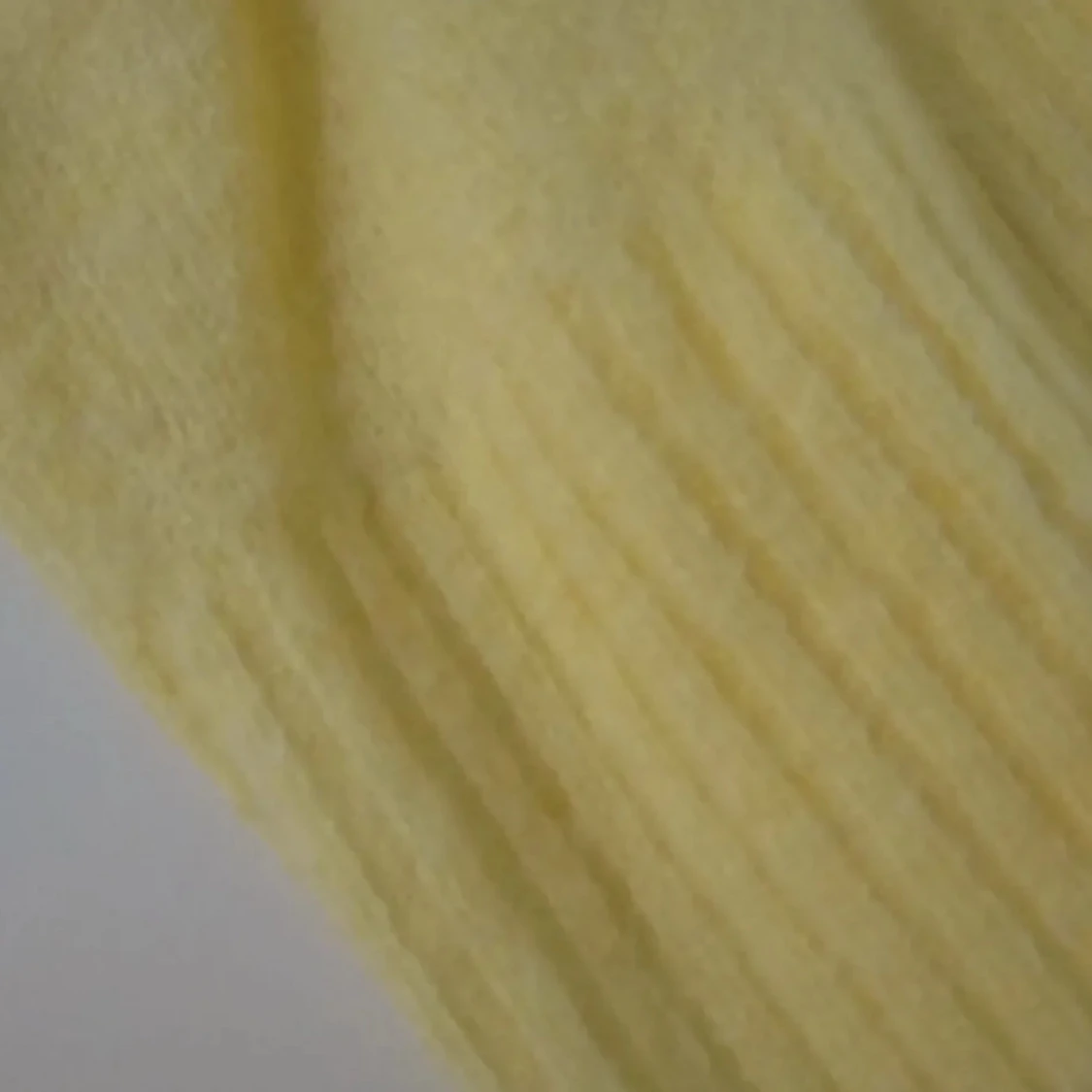 Ljusgul stickad tröja från JDY - 2