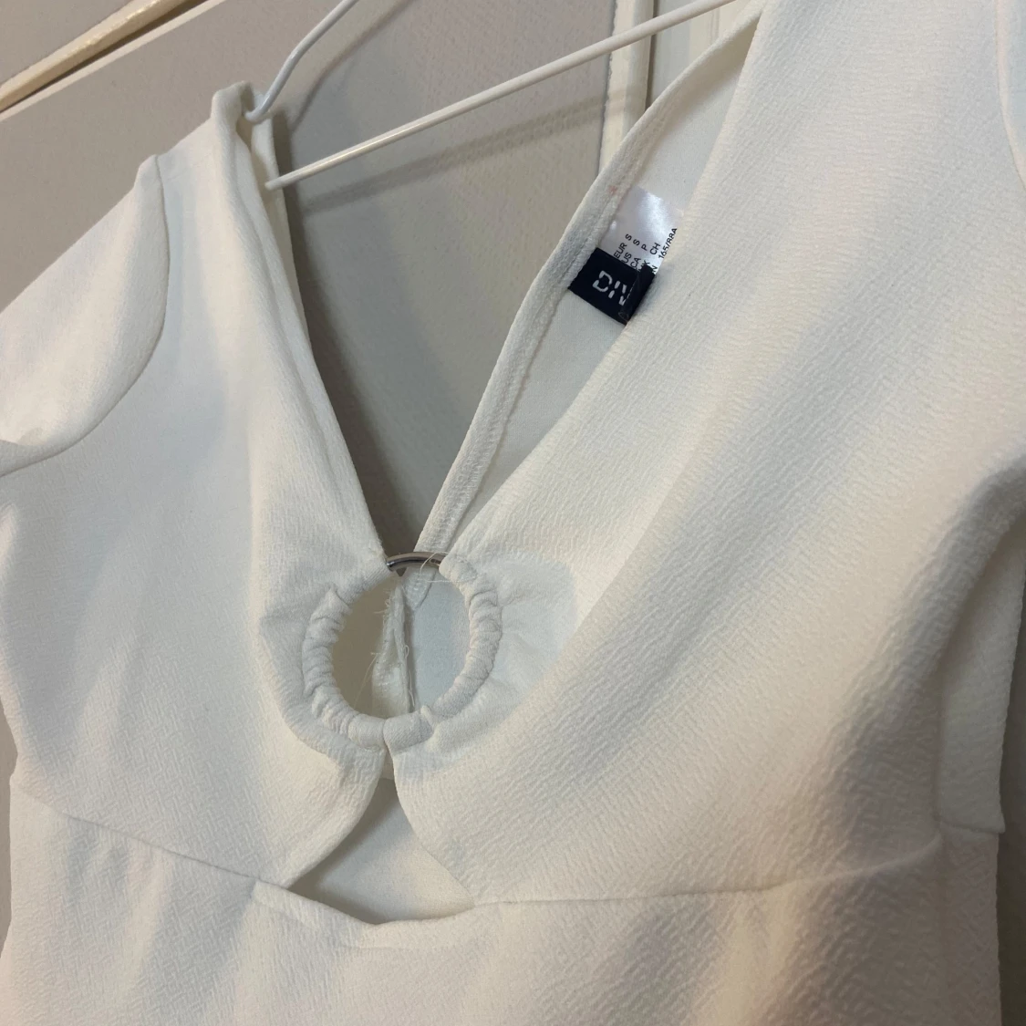 Vit kort shortsdress från H&M Divided - 1