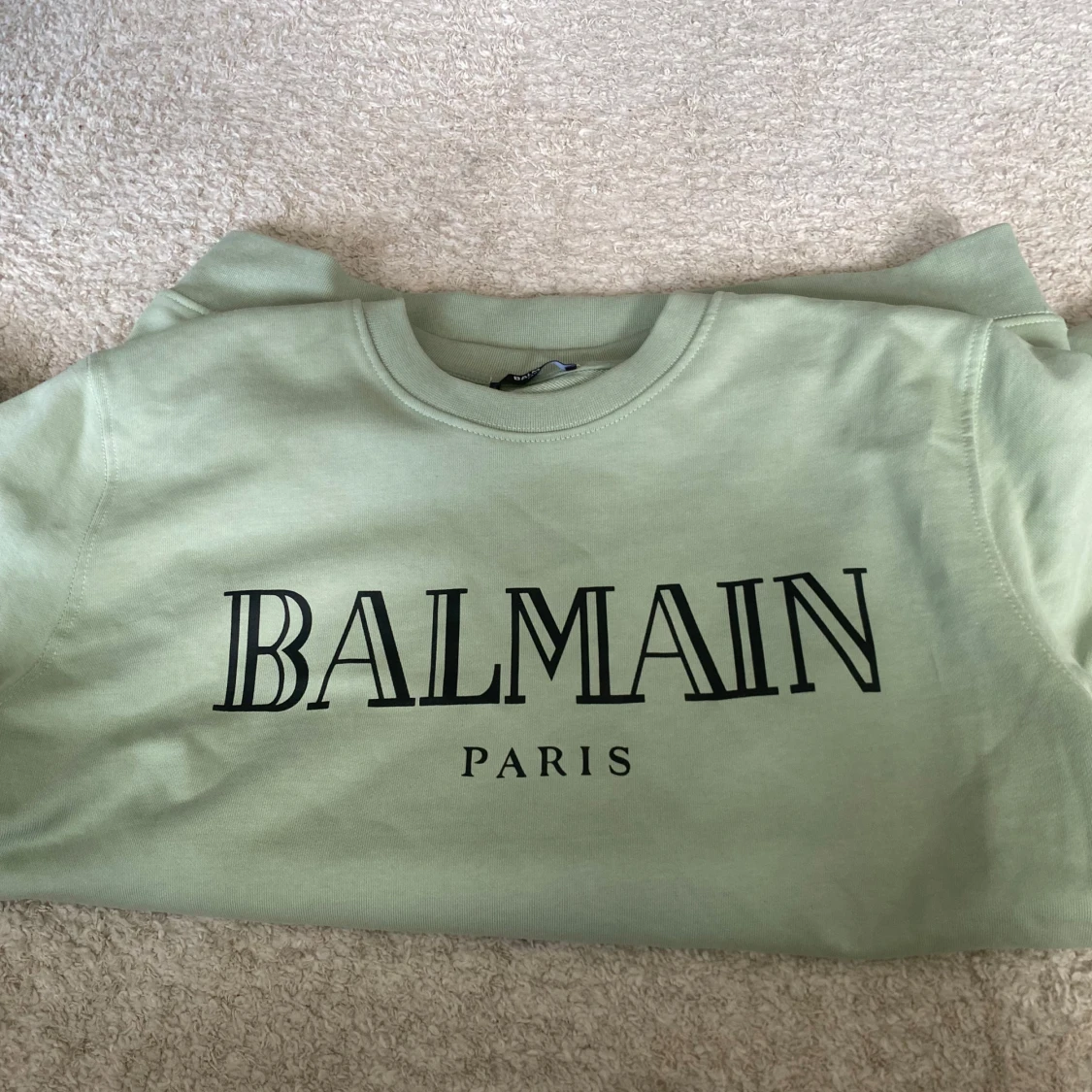 Ljusgrön sweatshirt från Balmain - 1