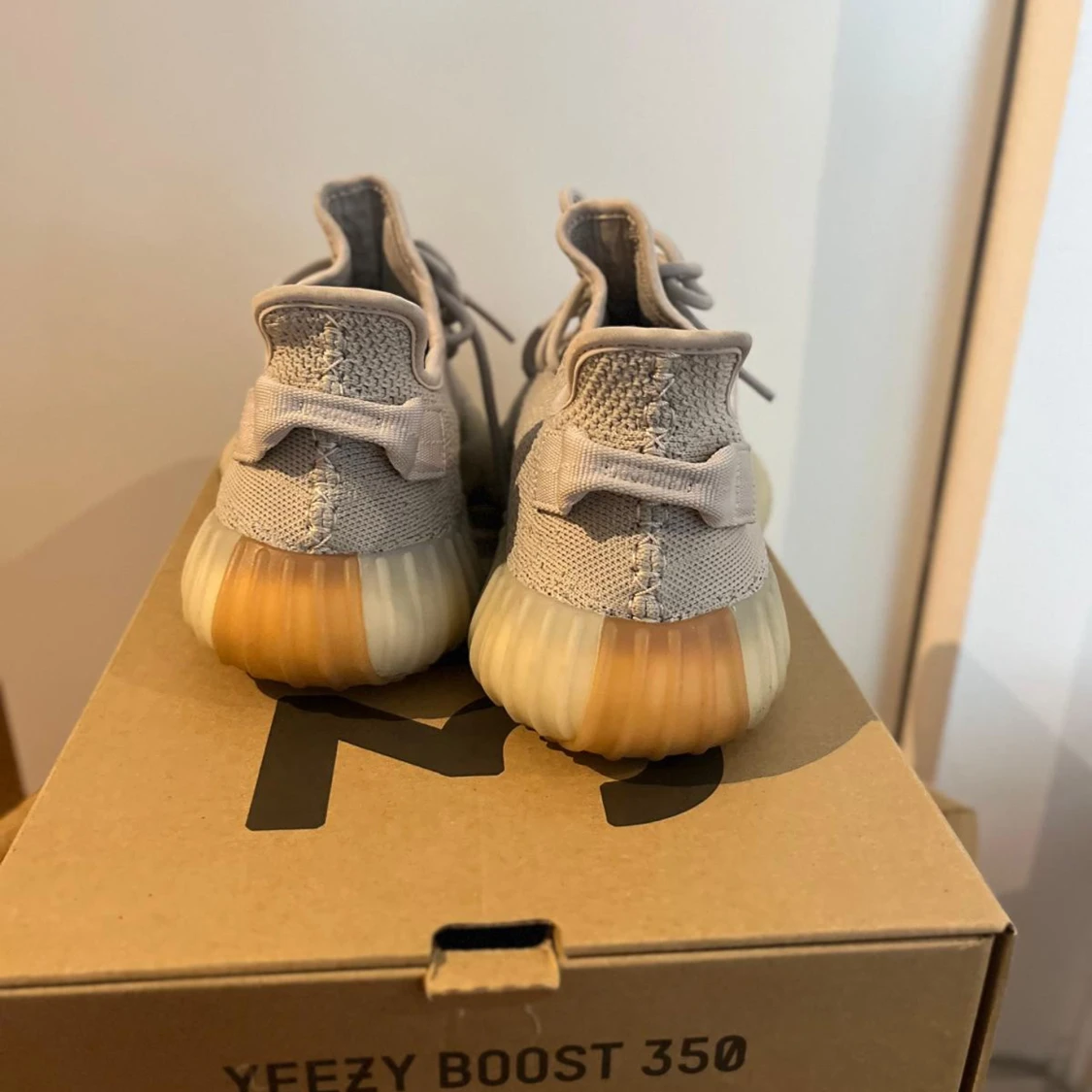 Adidas Yeezy Boost 350 V2 i SESAME *DEADSTOCK* - 2