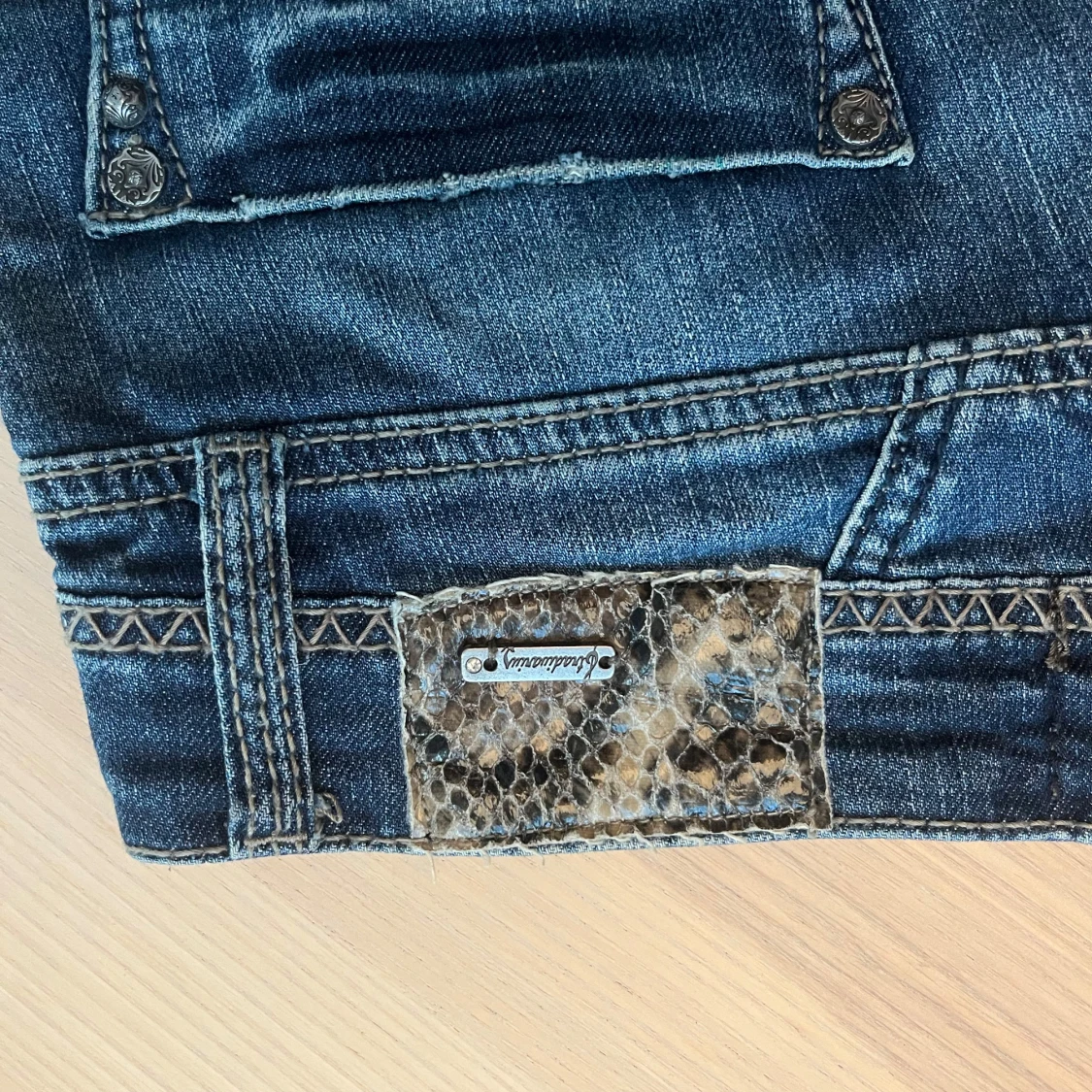 Jeansshorts från Stradivarius - 3