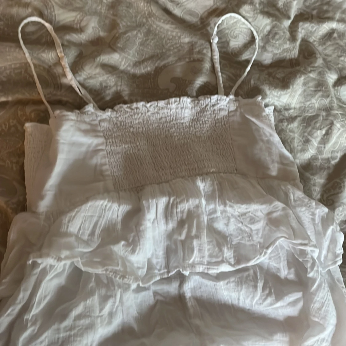 Vit kort sommarklänning Gina Tricot - 2