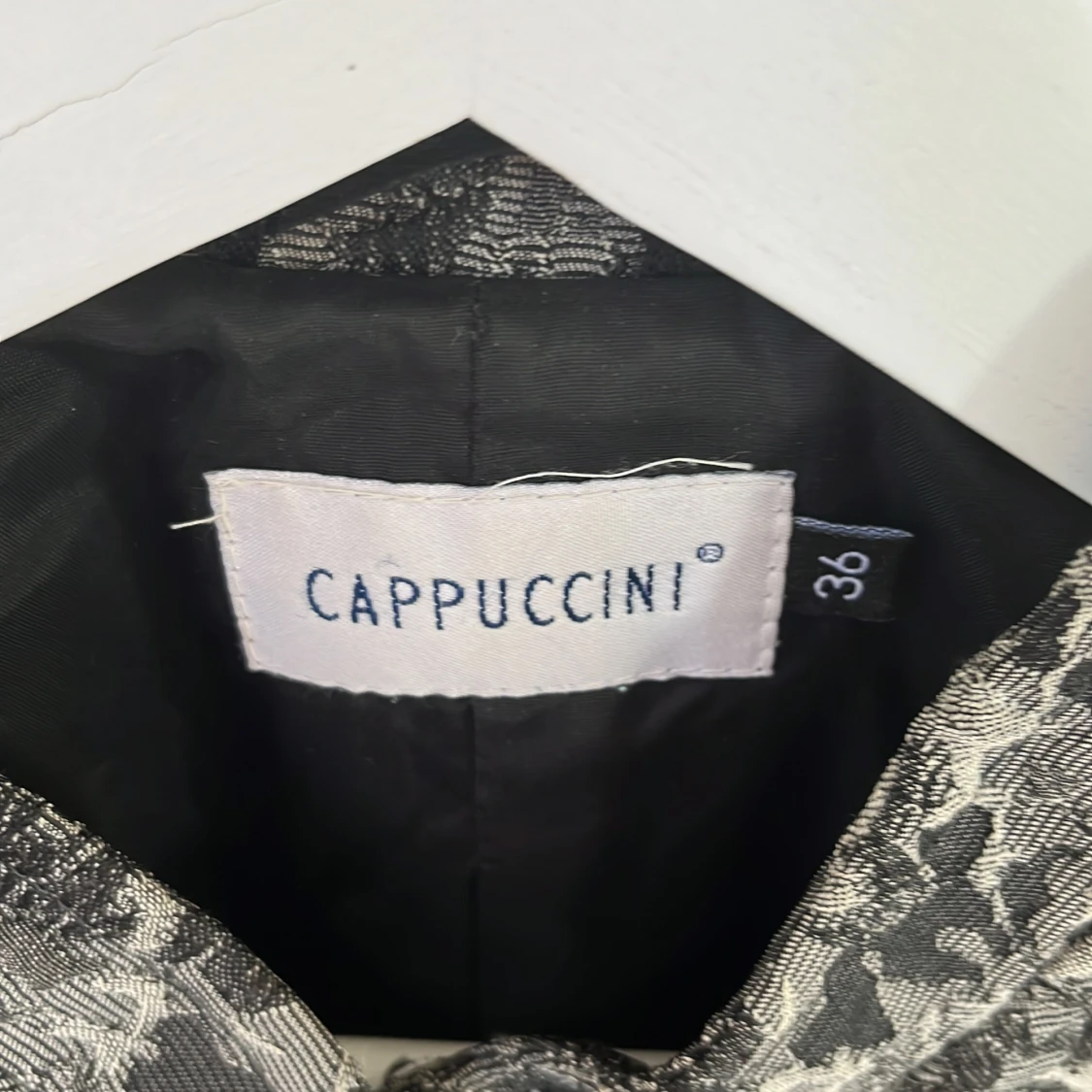 Mönstrad kavaj från Cappuccini, stl 36 - 2