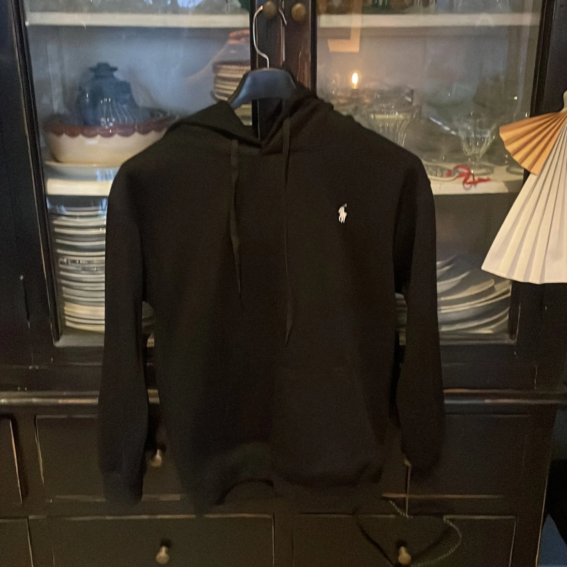 Svart hoodie från Polo Ralph Lauren