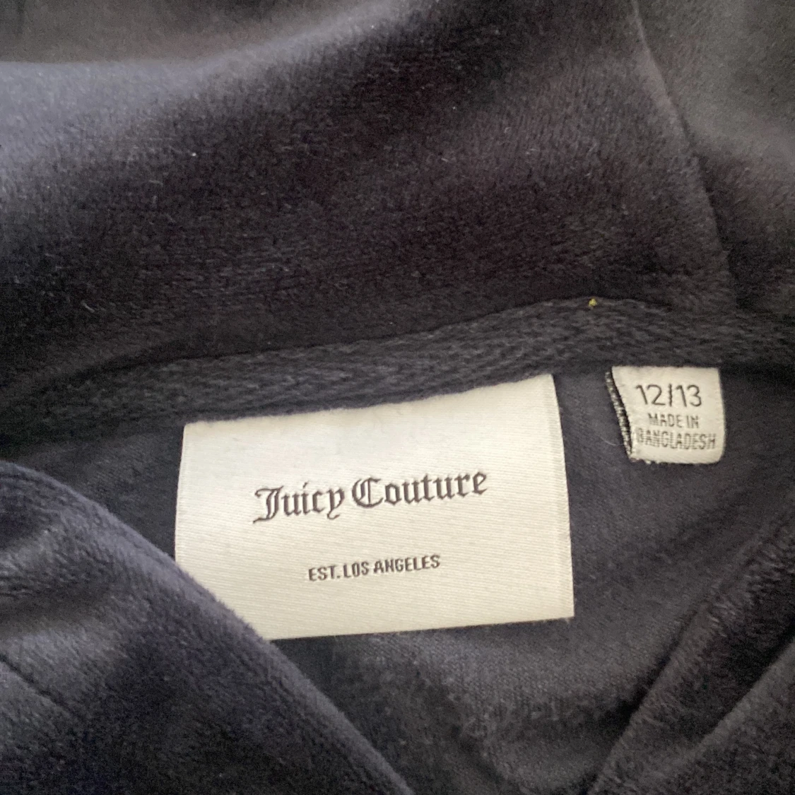 Mörkblå Juicy Couture hoodie i velour - 1