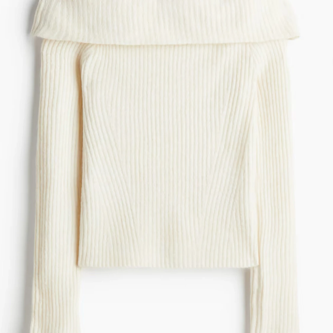 Stickad offshoulder-tröja