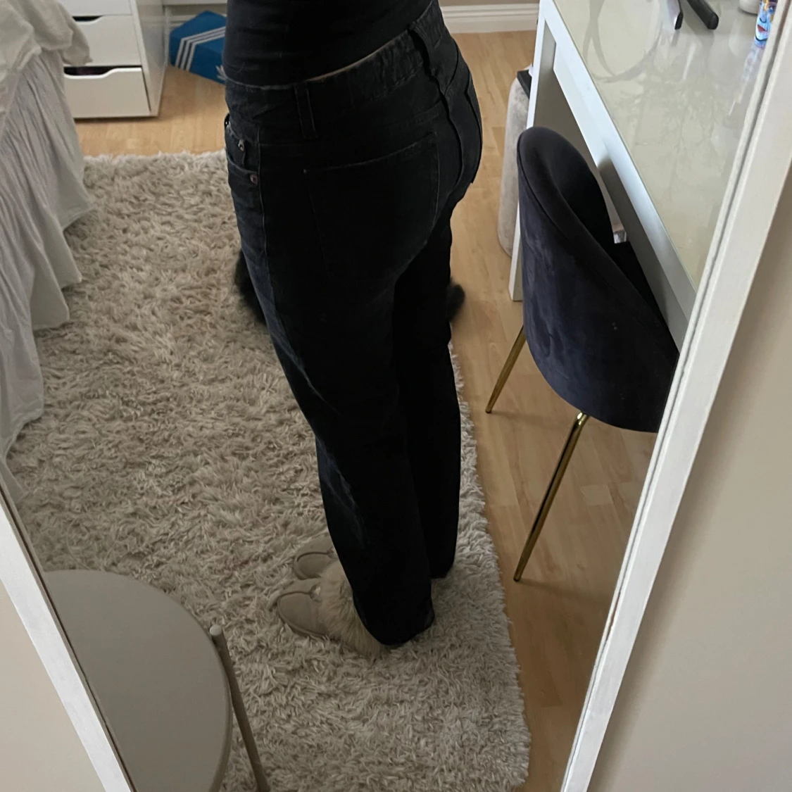 Svarta zarajeans - 2