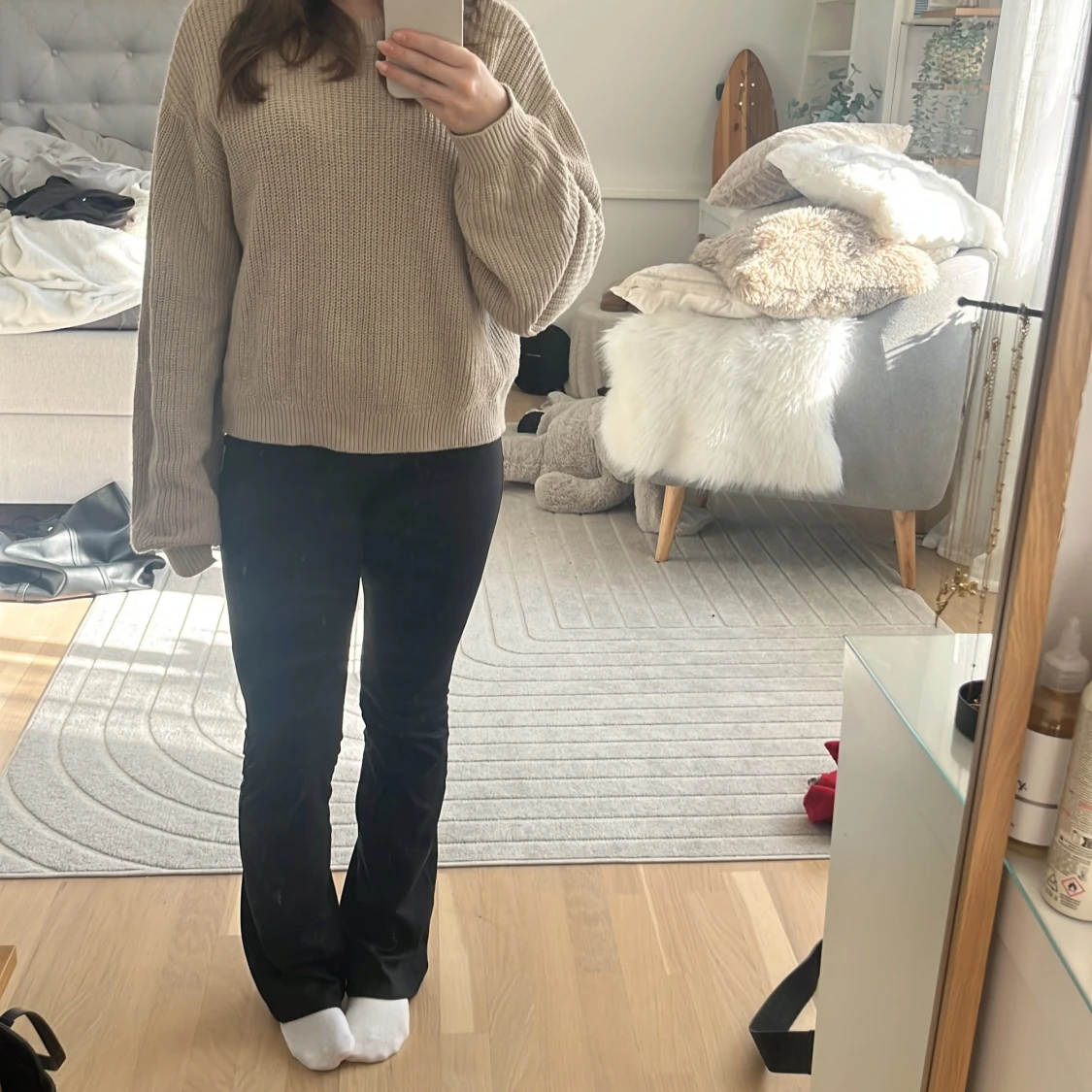Beige stickad tröja från H&M