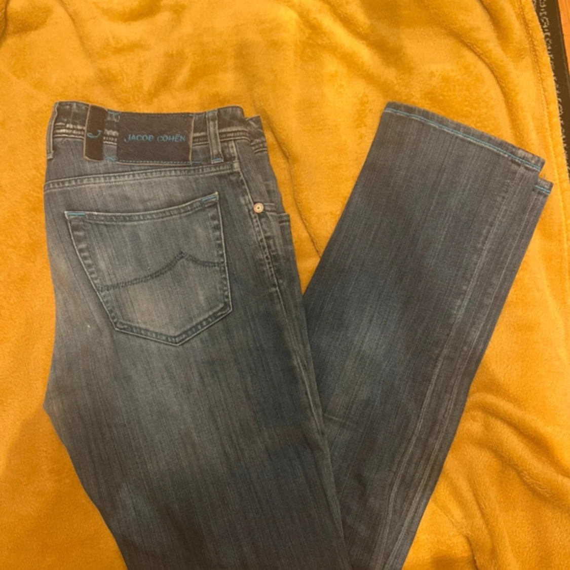 Blå jeans från Jacob Cohën