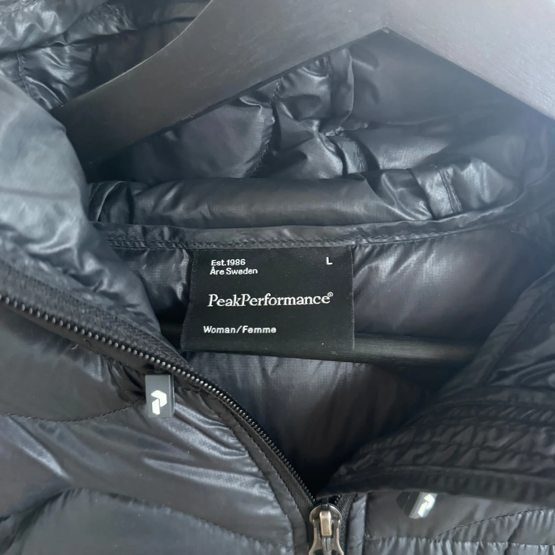 Peak performance jacka DAM(passar killar) - 1