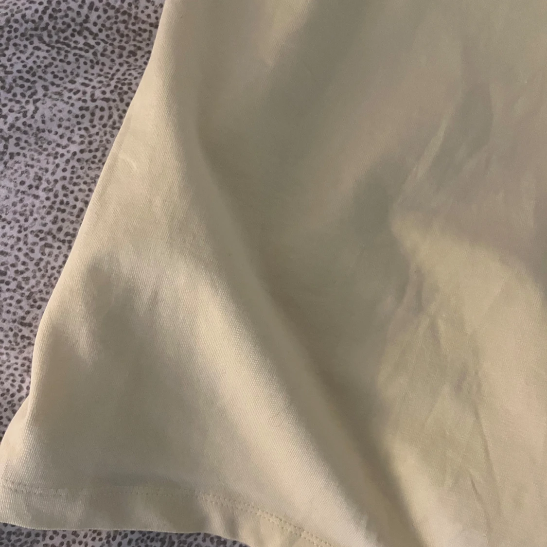 Ljusgul linnetopp från Amisu - 1